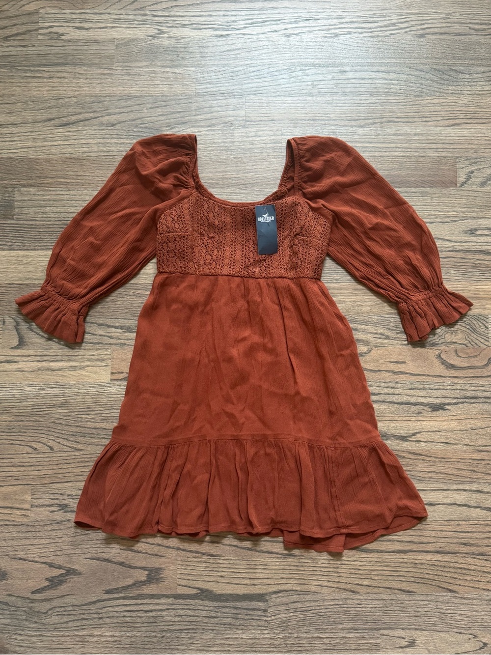 NWT Hollister Long-sleeve Dress! 👗
